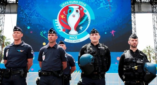 "Евро-2016"-гийн үеэр 1000 гаруй хүн баривчлагджээ