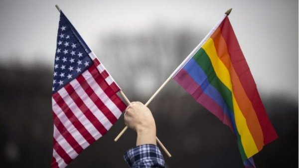 АНУ: Дипломатуудын ижил хүйстнээ сонирхдог хамтрагчдад виз олгохгүй