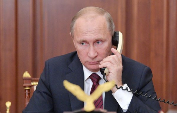 В.Путин Саудын Арабын хаантай утсаар ярьжээ