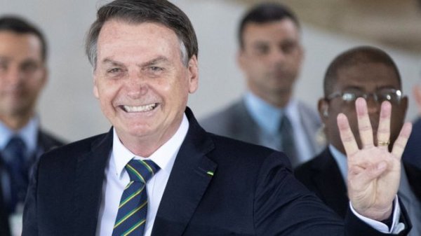 Бразилын Ерөнхийлөгч шинэ нам байгуулжээ